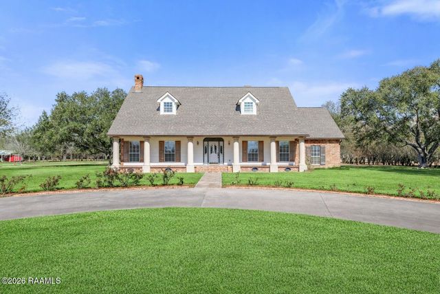 1110 Mardi Gras Road, Carencro, LA 70520
