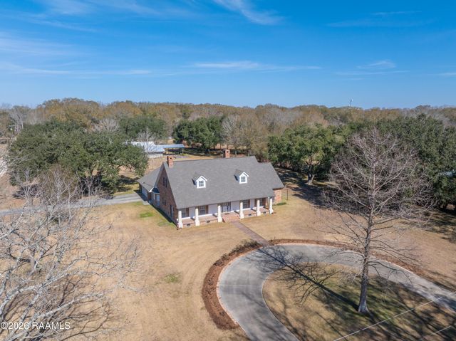 1110 Mardi Gras Road, Carencro, LA 70520