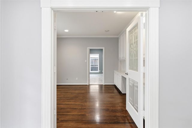 11507 Del Monte Drive, Houston, TX 77077