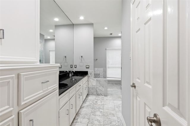 11507 Del Monte Drive, Houston, TX 77077