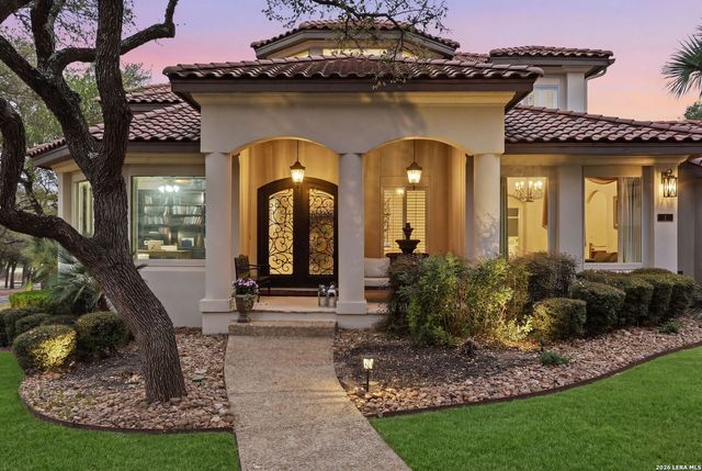 1 Belcourt Pl, San Antonio, TX 78257