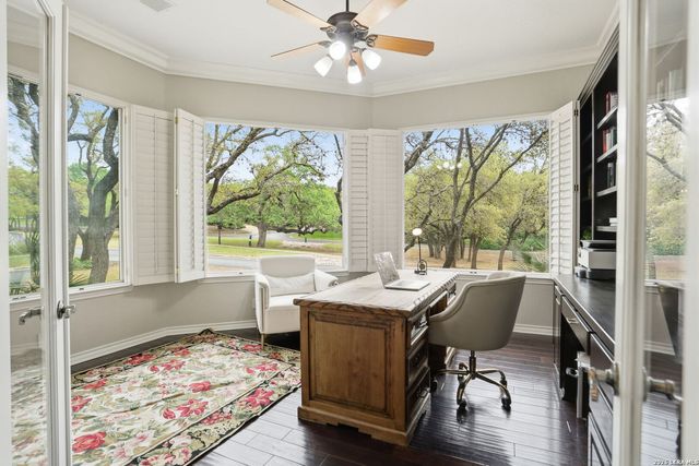 1 Belcourt Pl, San Antonio, TX 78257