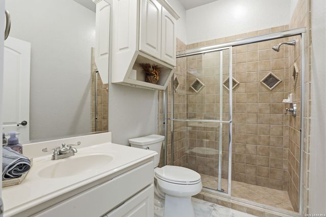 1 Belcourt Pl, San Antonio, TX 78257