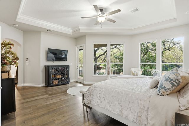 1 Belcourt Pl, San Antonio, TX 78257