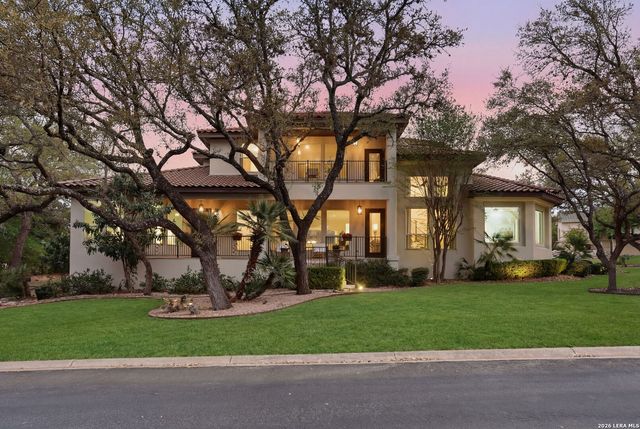 1 Belcourt Pl, San Antonio, TX 78257