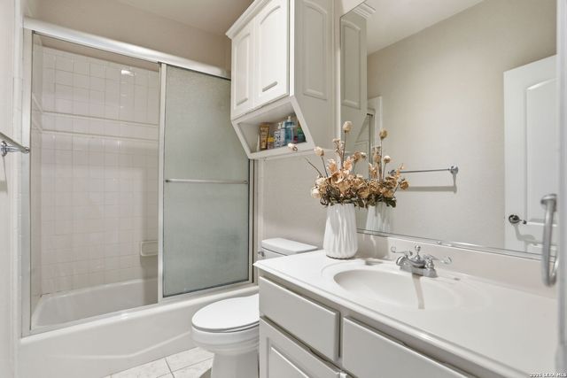 1 Belcourt Pl, San Antonio, TX 78257
