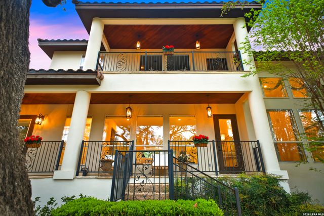 1 Belcourt Pl, San Antonio, TX 78257