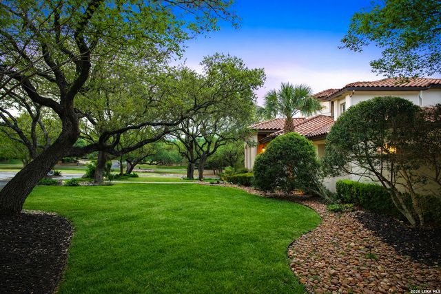 1 Belcourt Pl, San Antonio, TX 78257
