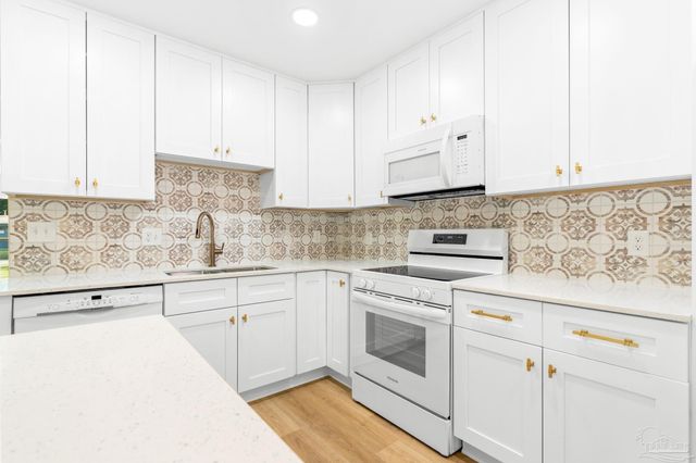 6215 Keating Rd, Pensacola, FL 32504