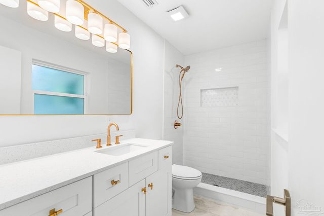 6215 Keating Rd, Pensacola, FL 32504