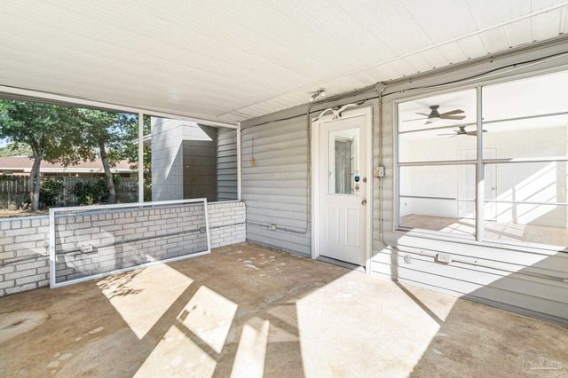 6215 Keating Rd, Pensacola, FL 32504