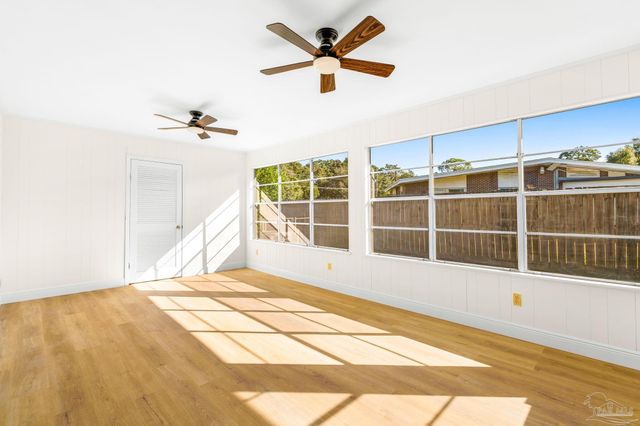 6215 Keating Rd, Pensacola, FL 32504