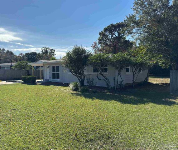 6215 Keating Rd, Pensacola, FL 32504
