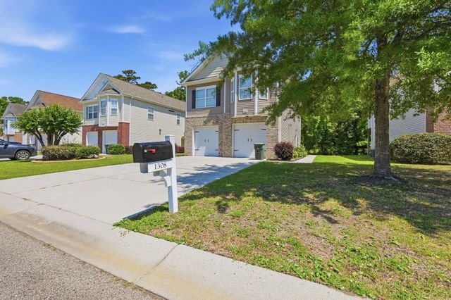 1308 Planters Grove Ln., North Myrtle Beach, SC 29582
