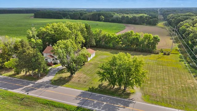 3655 95th Avenue SE, Saint Cloud, MN 56304