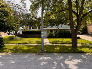16401 Olcott Avenue, Tinley Park, IL 60477