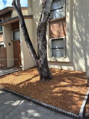 11543 SW 109th Rd 24B, Miami, FL 33176