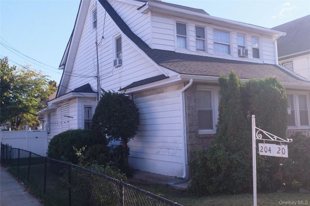 204-20 104th Avenue, Saint Albans, NY 11412