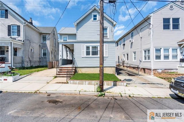 55 Smullen Street, Sayreville, NJ 08872