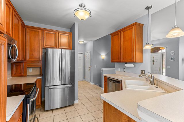 49514 Sable Creek Drive, Macomb Twp, MI 48042