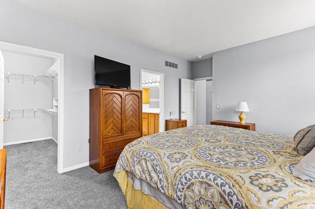 49514 Sable Creek Drive, Macomb Twp, MI 48042