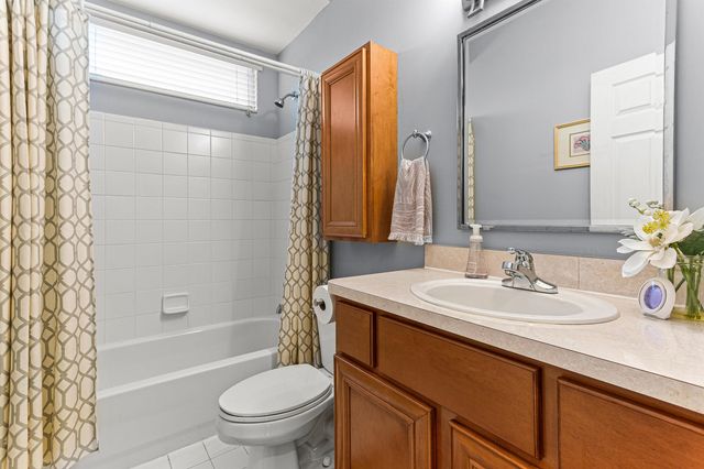 49514 Sable Creek Drive, Macomb Twp, MI 48042