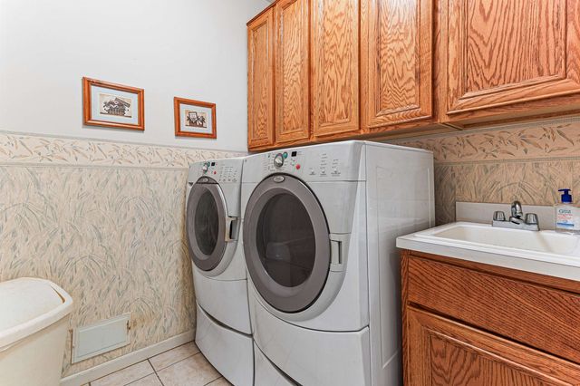 49514 Sable Creek Drive, Macomb Twp, MI 48042