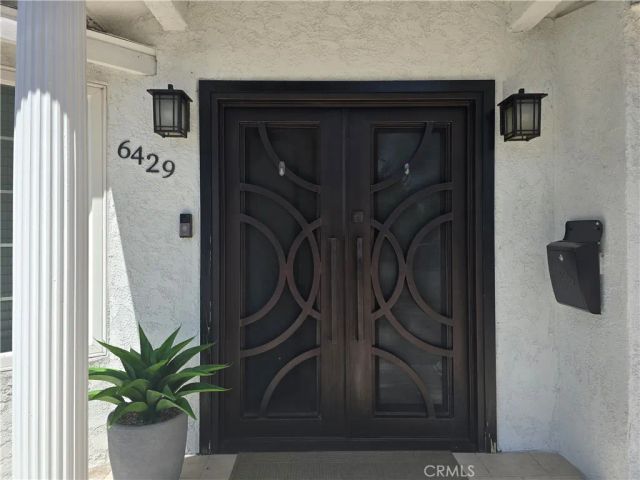 6429 Camellia Avenue, North Hollywood, CA 91606