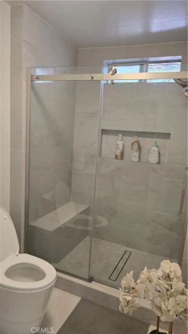 6429 Camellia Avenue, North Hollywood, CA 91606