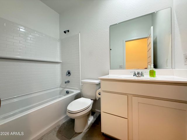 38114 N FRONT RUNNER Lane, San Tan Valley, AZ 85140