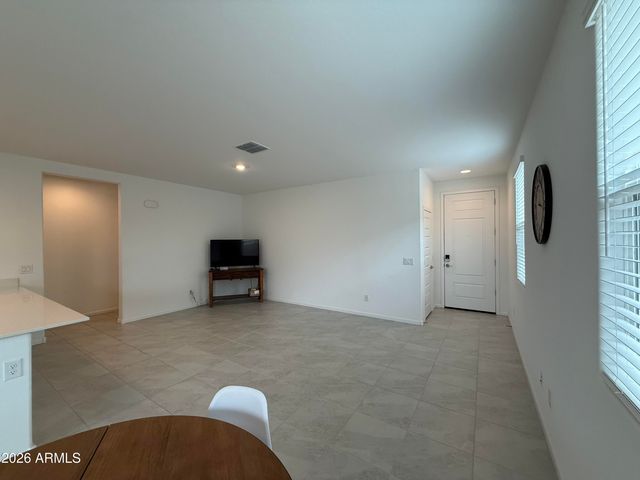 38114 N FRONT RUNNER Lane, San Tan Valley, AZ 85140