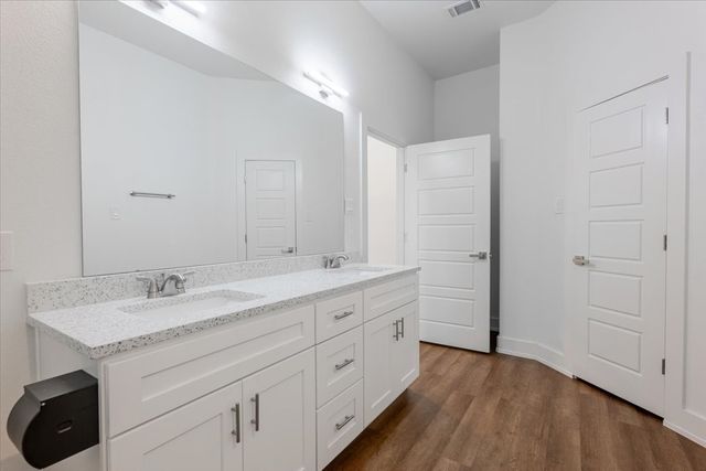 3015 Brazos River Drive, Granbury, TX 76048