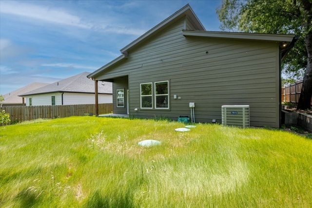 3015 Brazos River Drive, Granbury, TX 76048