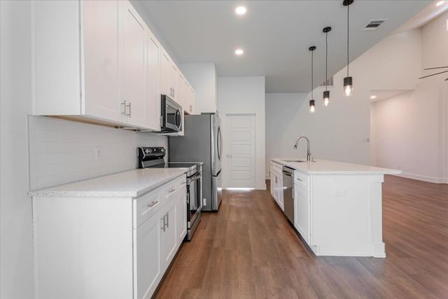 3015 Brazos River Drive, Granbury, TX 76048