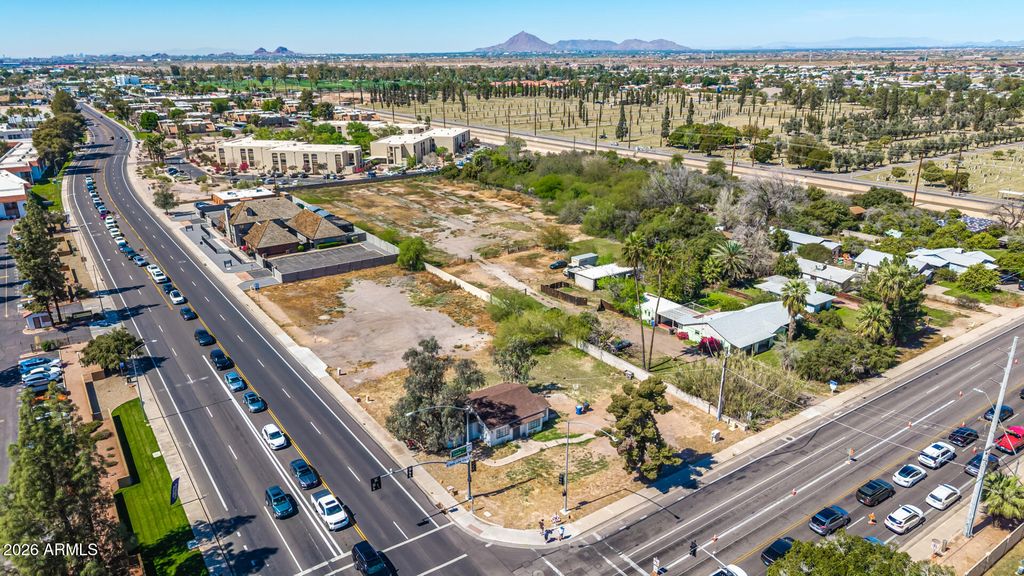 1106 N CENTER Street, Mesa, AZ 85201 — exterior