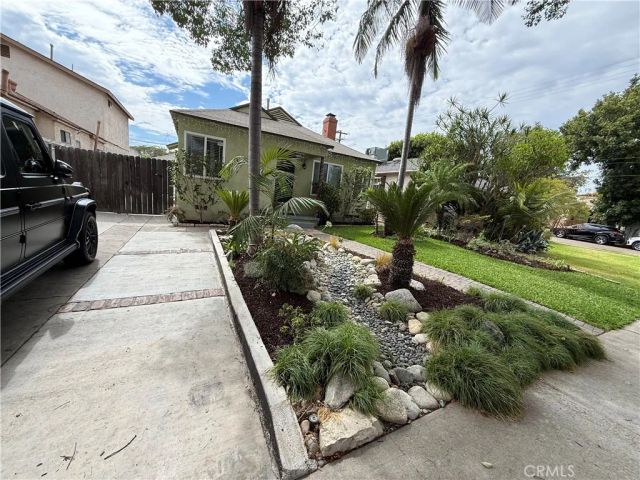 10411 Pinehurst, South Gate, CA 90280