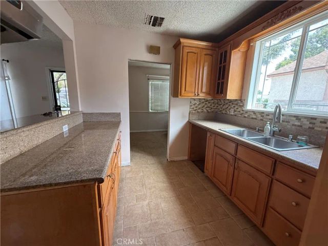 10411 Pinehurst, South Gate, CA 90280