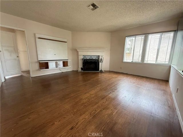 10411 Pinehurst, South Gate, CA 90280