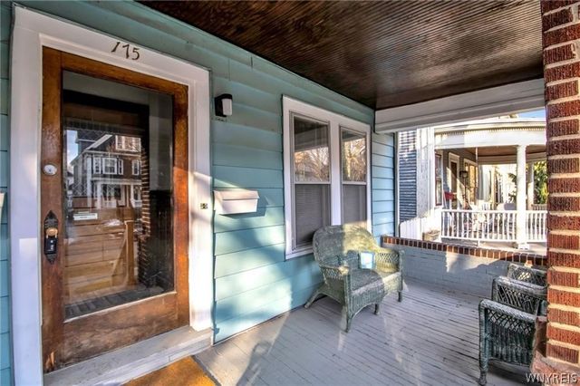 175 St James Place, Buffalo, NY 14222
