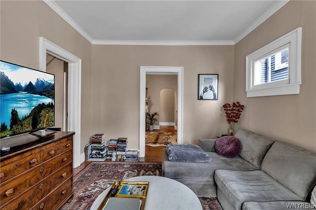 175 St James Place, Buffalo, NY 14222