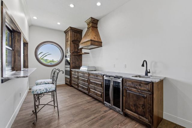 11707 Edgewater Court, Montgomery, TX 77356