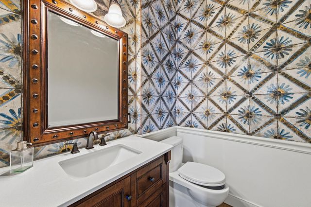 11707 Edgewater Court, Montgomery, TX 77356