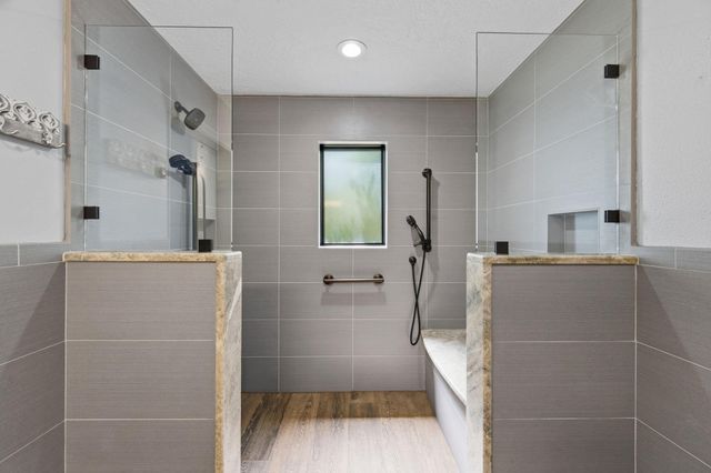 11707 Edgewater Court, Montgomery, TX 77356