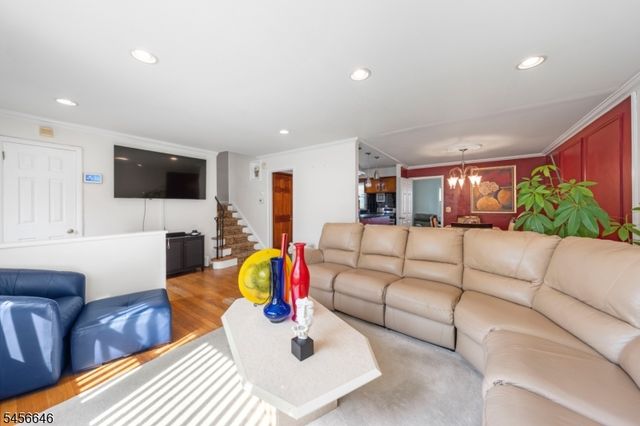 425 Adrianne Ct, City Of Orange Twp., NJ 07050