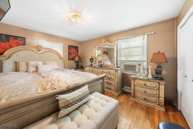 425 Adrianne Ct, City Of Orange Twp., NJ 07050