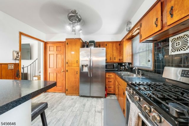 425 Adrianne Ct, City Of Orange Twp., NJ 07050
