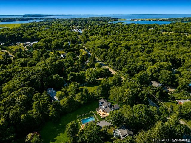 1579 N Sea Road, Southampton, NY 11968