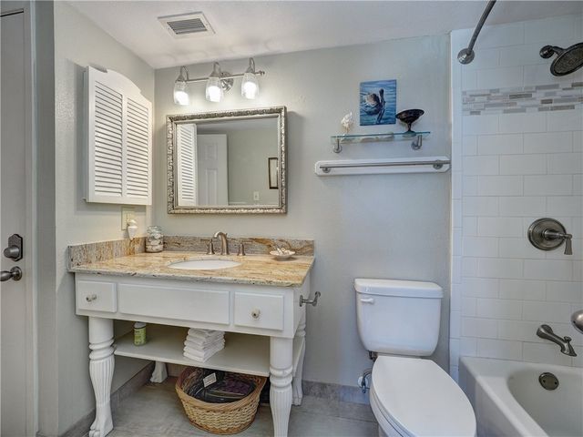 1419 S 11th St 102, Port Aransas, TX 78373