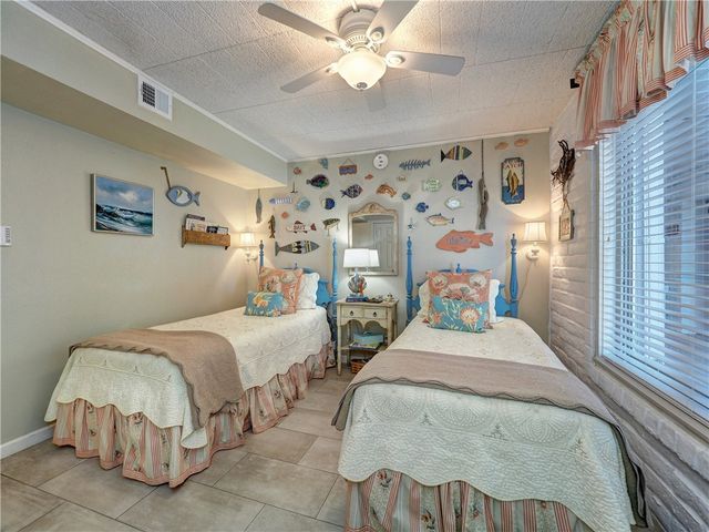 1419 S 11th St 102, Port Aransas, TX 78373