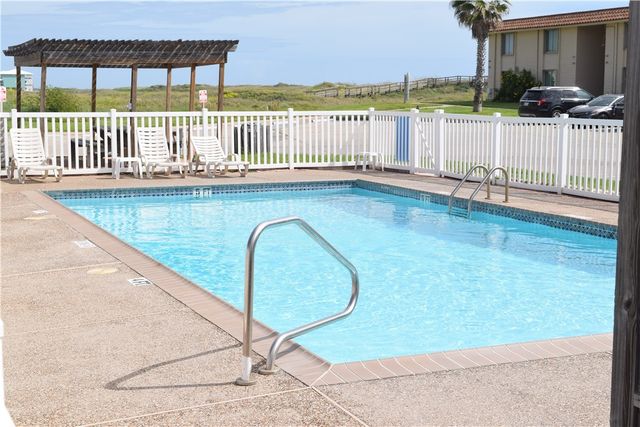 1419 S 11th St 102, Port Aransas, TX 78373